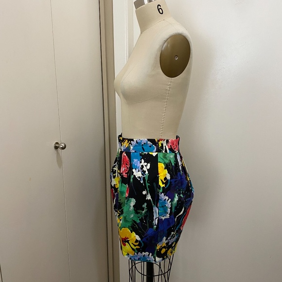 XX1 Floral Bubble Multi Colour Mini Skirt S - Picture 6 of 7